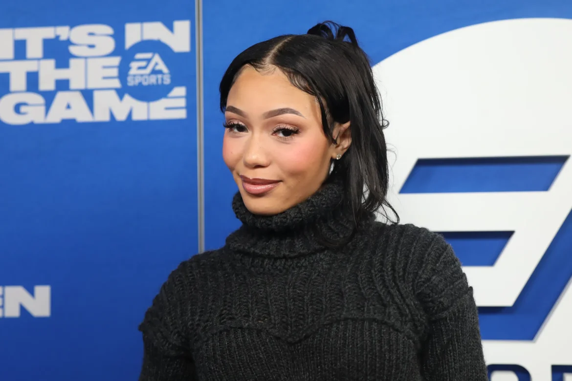 Coi Leray Shares First Photo Of Daughter Miyoco